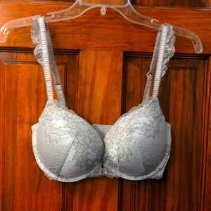 Victoria secret very sexy push-up bra